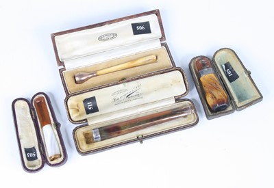 Lot 38 - An early 20th century mother-of-pearl cheroot...