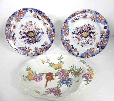 Lot 295 - A Spode porcelain shell shaped dish, circa...