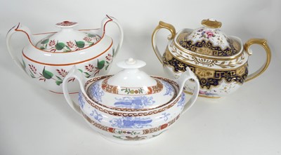 Lot 324 - An early 19th century Spode porcelain twin...