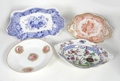 Lot 312 - A Spode porcelain dish, circa 1820, decorated...