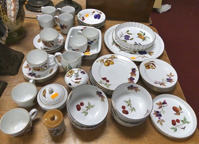 Lot 244 - A collection of Royal Worcester Evesham...