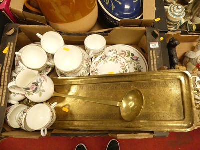 Lot 658 - Two boxes of ceramics to include serving...