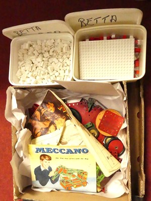 Lot 625 - A collection of Meccano and Airfix Better...