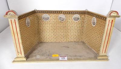 Lot 628 - A 19th century Gottschalk room box