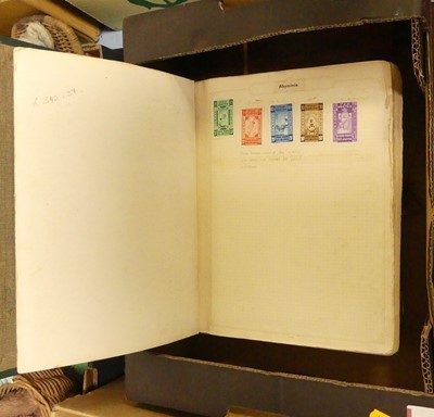 Lot 509 - A 20th century stamp album and contents to...