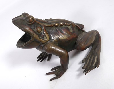 Lot 529 - A bronze sculpture of a toad, modelled seated...