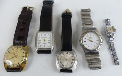 Lot 483 - Assorted lady's and gent's fashion watches (5)