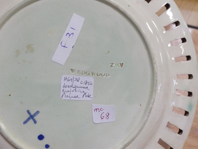 Lot 45 - A Wedgwood majolica ribbon plate, circa 1850,...