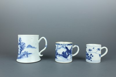 Lot 2042 - A group of three Chinese blue and white...
