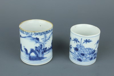 Lot 2042 - A group of three Chinese blue and white...