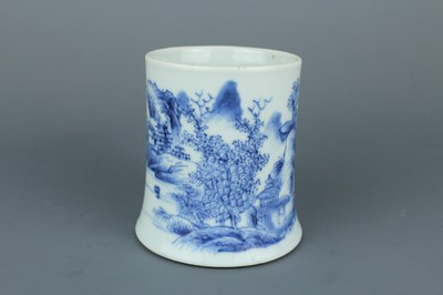 Lot 2042 - A group of three Chinese blue and white...