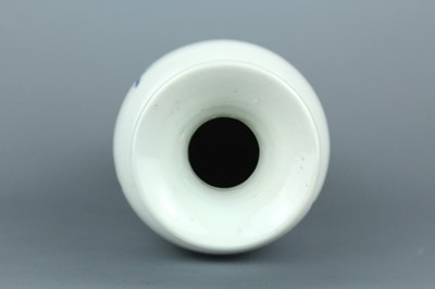 Lot 2038 - A small Chinese blue and white sleeve vase,...