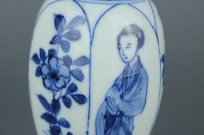 Lot 2035 - Two small Chinese blue and white ‘ladies’...