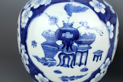 Lot 2025 - Two Chinese blue and white jars with covers,...