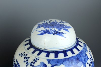 Lot 2025 - Two Chinese blue and white jars with covers,...