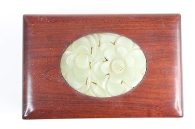 Lot 2056 - A group of Chinese or Japanese small items,...