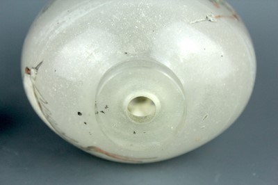 Lot 2021 - A large Chinese inside-painted glass snuff...