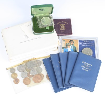 Lot 2492 - World, a collection of miscellaneous coins to...