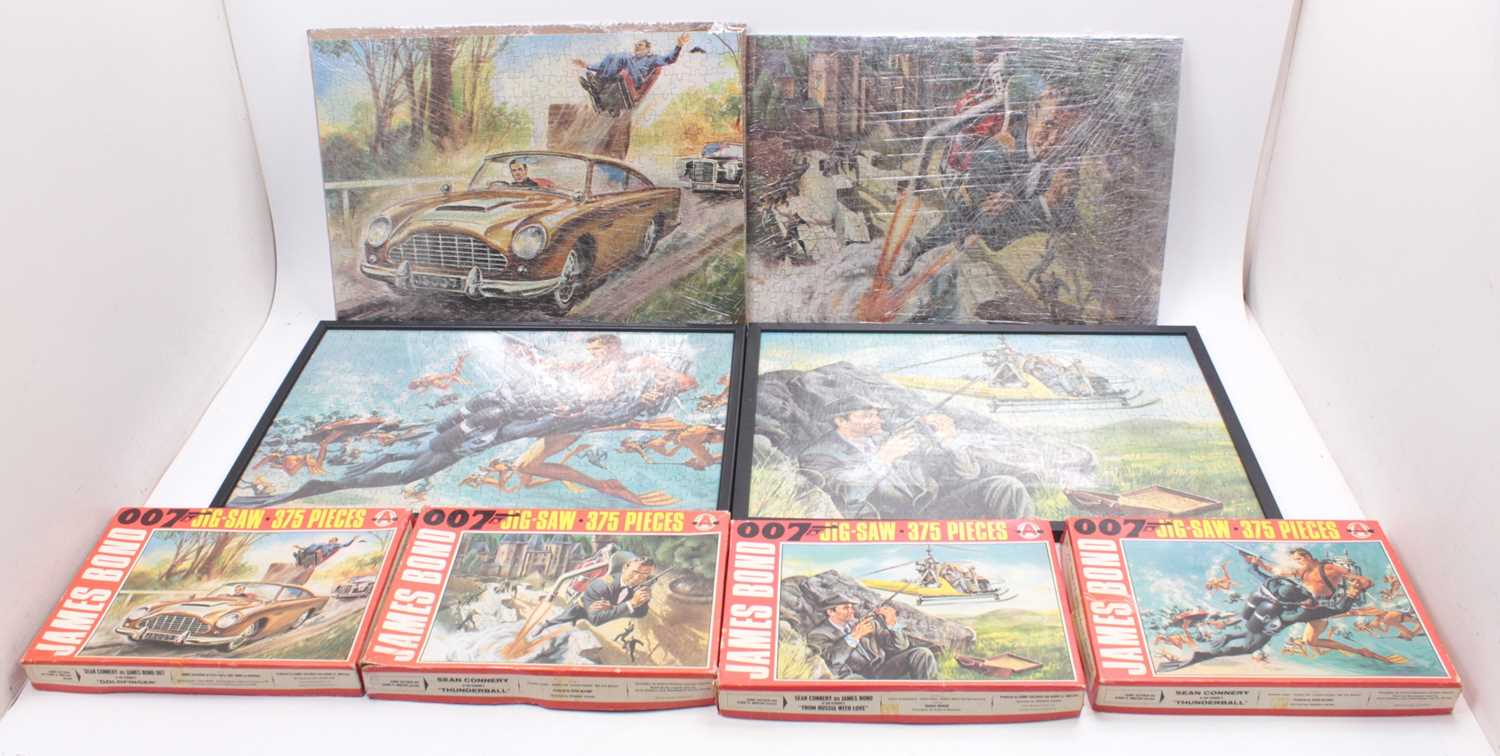 Lot 1333 - Collection of 4 Arrow Games James Bond 007...