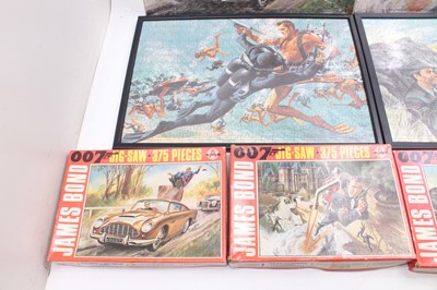 Lot 1333 - Collection of 4 Arrow Games James Bond 007...