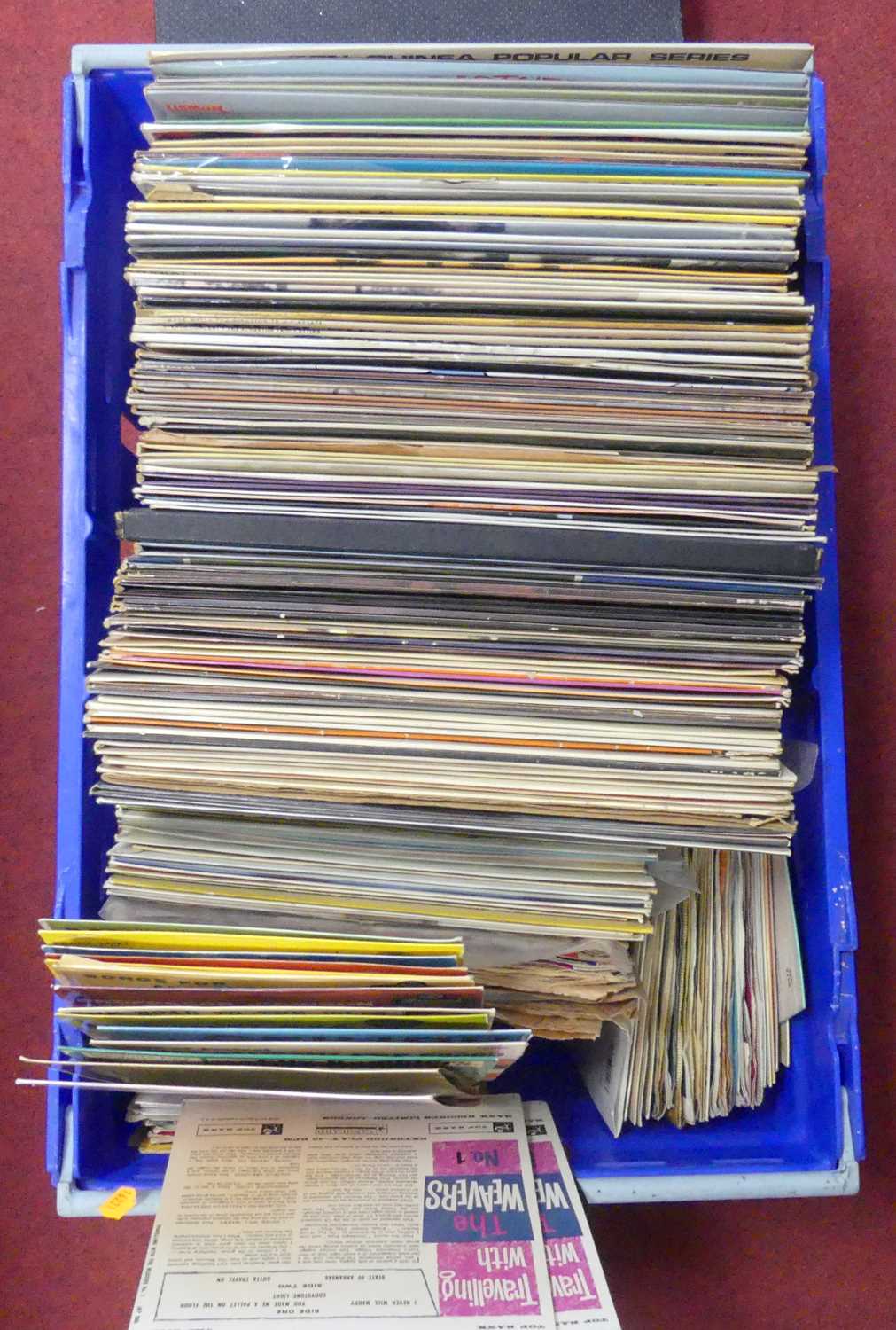 Lot 131 - A collection of vintage 12" LPs and 7" singles...