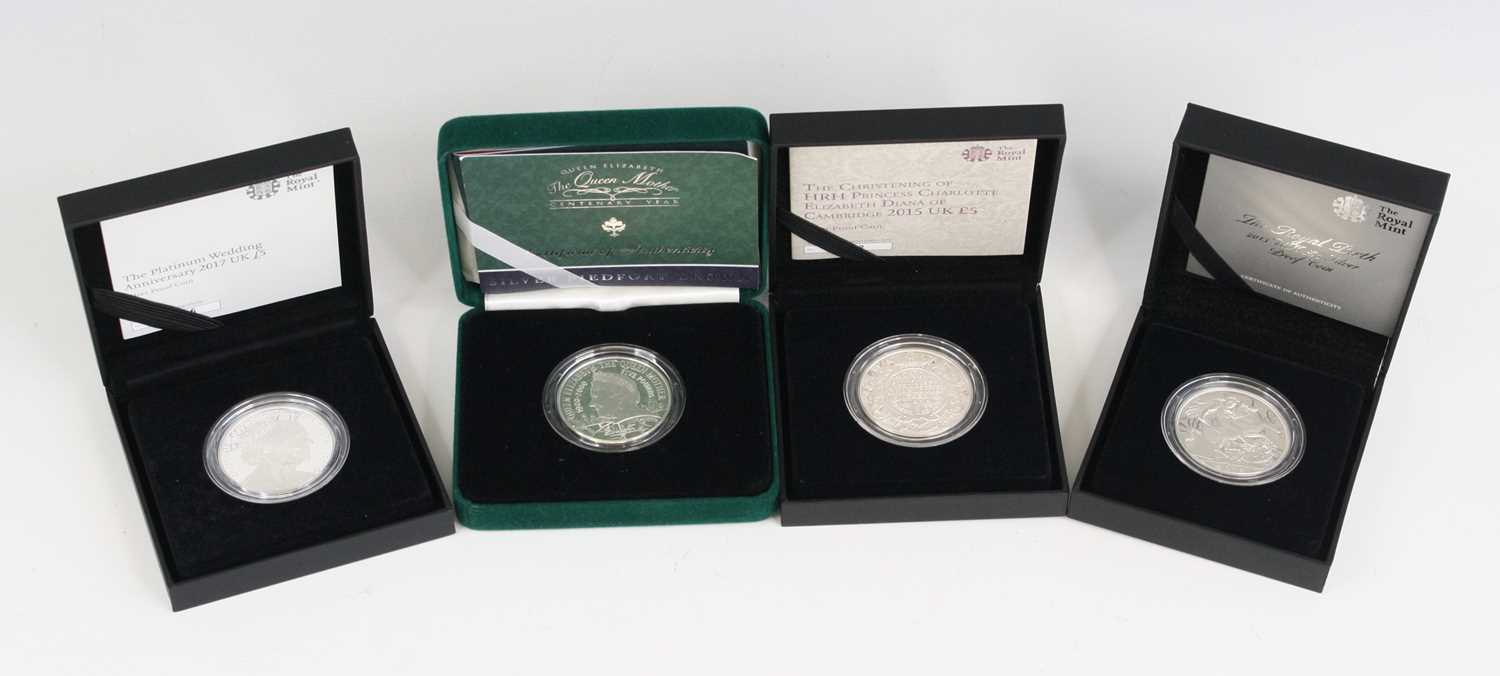 Lot 2053 - The Royal Mint, 2000 Queen Elizabeth The Queen...