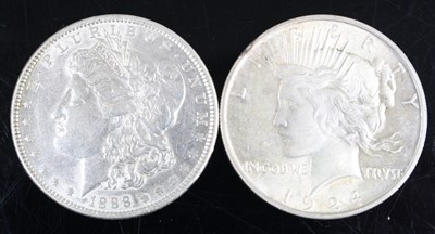 Lot 2372 - U.S.A. 1888 Morgan dollar, obv: Liberty head...