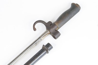 Lot 3319 - A French model 1886 Lebel bayonet, having a...