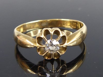 Lot 2676 - A 15ct yellow gold diamond solitaire ring,...