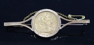 Lot 2331 - Great Britain, 1911 gold full sovereign,...
