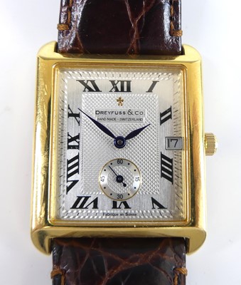 Lot 2774 - A Dreyfuss & Co. gent's 18ct gold cased quartz...