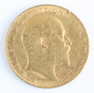 Lot 2294 - Great Britain, 1907 gold full sovereign,...