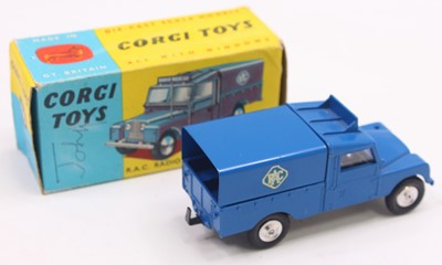 Lot 1397 - Corgi, 416 RAC radio rescue Land Rover, blue...