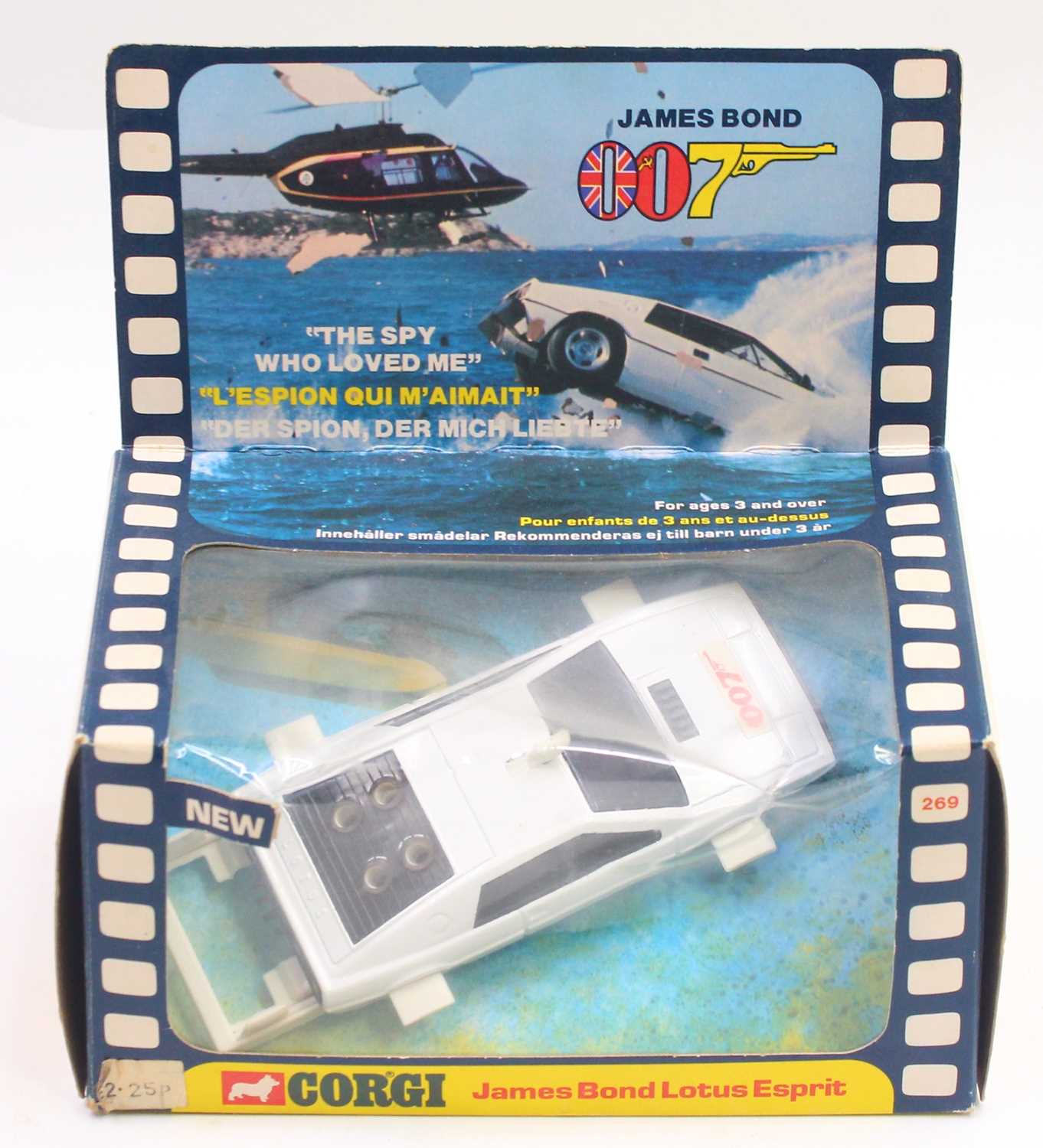 Lot 1429 - Corgi Toys No. 269 James Bond Lotus Esprit in...