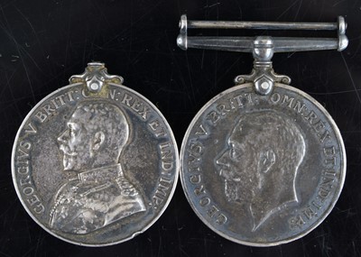 Lot 3332 - A WW I Gallantry pair of medals to include...