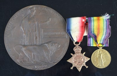 Lot 3376 - A WW I Casualty group to include bronze...