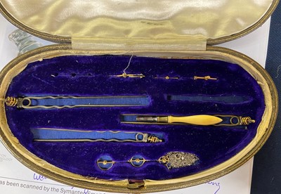 Lot 2130 - A yellow and white metal diamond articulated...