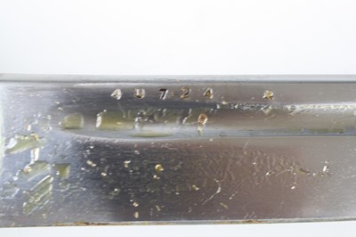Lot 3423 - A WW II Japanese NCO shin gunto, having a 70cm...