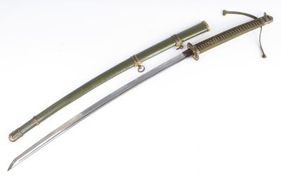 Lot 3418 - A Japanese Shin Gunto Katana, having a 70cm...