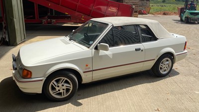 Lot 2918 - A 1989 Ford Escort XR3i Cabriolet. Reg No....
