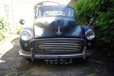 Lot 2908 - A 1961 Morris Minor 1000 2 Door Saloon. Reg No....