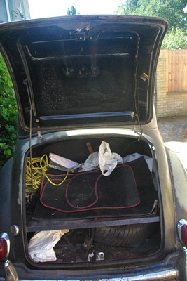 Lot 2908 - A 1961 Morris Minor 1000 2 Door Saloon. Reg No....