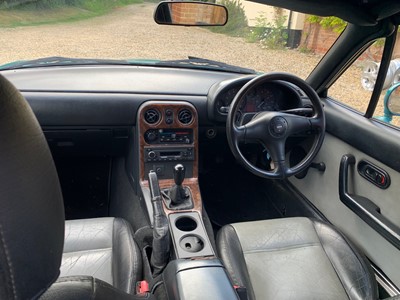 Lot 2922 - A 1998 Mazda MX-5 MkI Berkeley Special Edition...