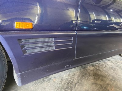 Lot 2920 - A 1995 Mercedes SL500 automatic convertible...