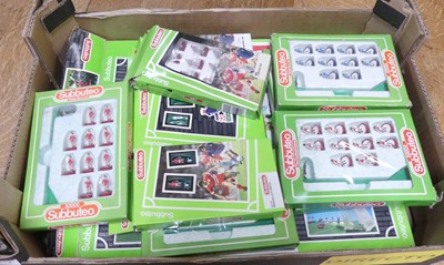 Lot 1572 - A quantity of Subbuteo table top miniatures...