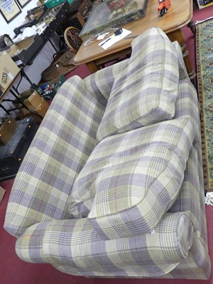 Lot 1182 - A Jayrest Interiors of Hadleigh chequer wool...