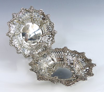 Lot 2139 - A pair of late Victorian silver bonbon dishes,...