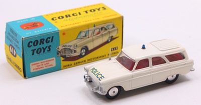 Lot 1611 - Corgi Toys No. 419 Ford Zephyr Motorway Patrol...