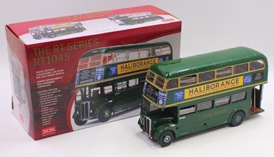 Lot 2024 - Sunstar 1/24 scale limited edition model of a...