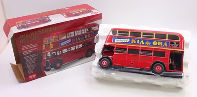 Lot 2022 - A Sunstar 1/24 scale limited edition model of...